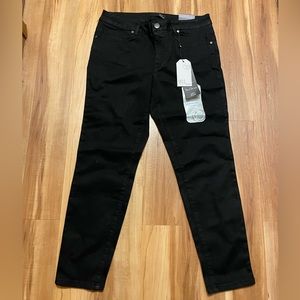 Black Skinny Jeans